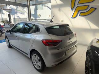 RENAULT Clio usata, con Autoradio