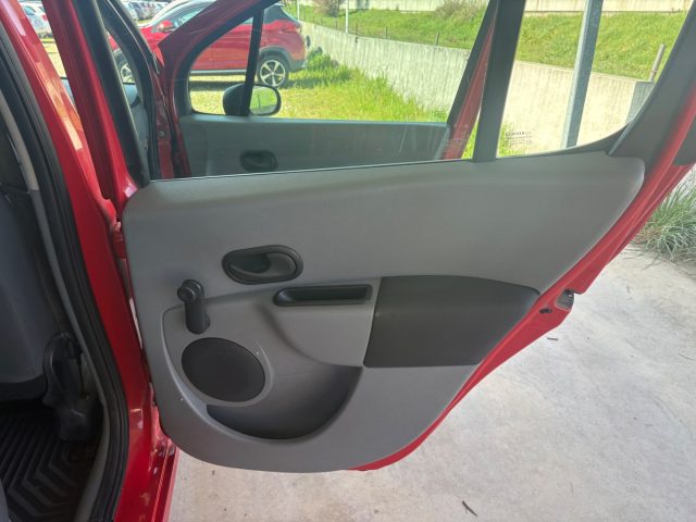 RENAULT Modus usata 38