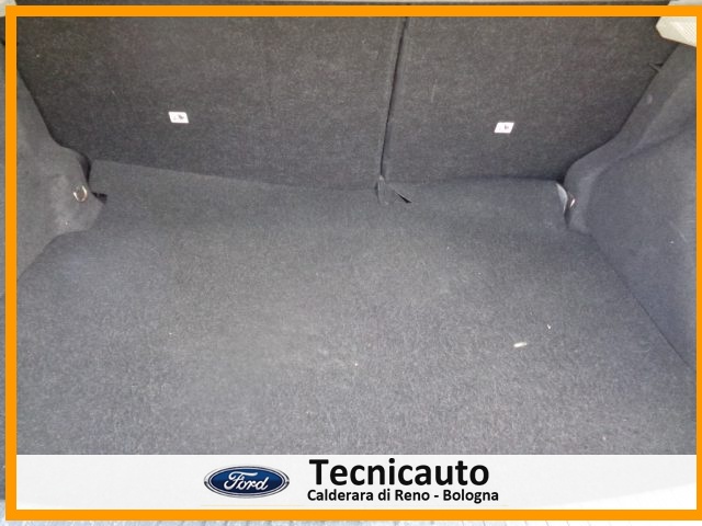 NISSAN Qashqai usata, con Lettore CD