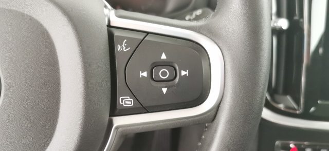 VOLVO V60 usata 63