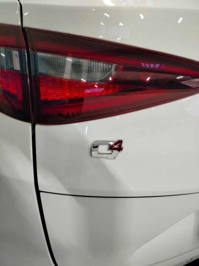 ALFA ROMEO Stelvio usata, con Chiusura centralizzata