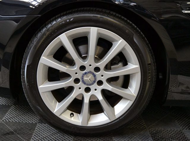 MERCEDES-BENZ SLK 200 usata, con Volante in pelle