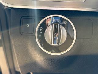 MERCEDES-BENZ E 200 usata, con Vivavoce