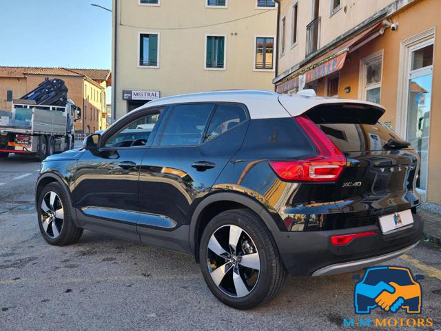 VOLVO XC40 usata, con Autoradio