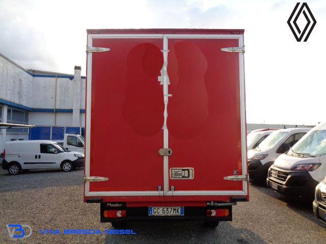 RENAULT Master usata, con Autoradio