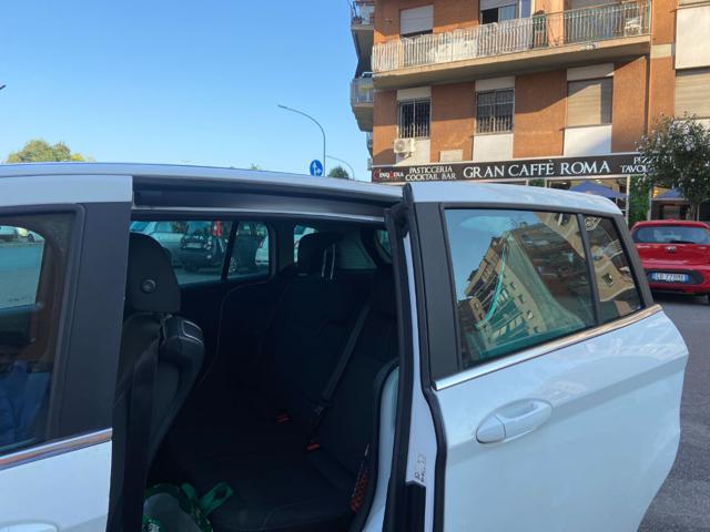 FORD B-Max usata, con Specchietti laterali elettrici