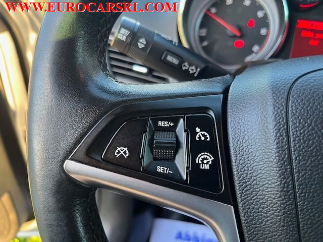 OPEL Zafira Tourer usata, con Bluetooth