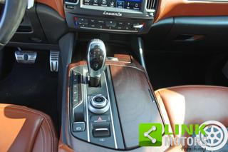 MASERATI Levante usata, con USB