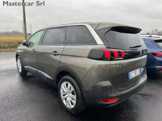 PEUGEOT 5008 usata, con Alzacristalli elettrici