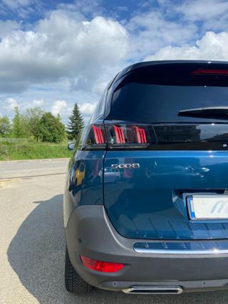 PEUGEOT 5008 usata, con Bluetooth