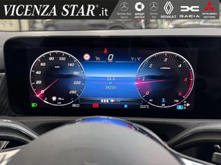 MERCEDES-BENZ CLA 180 usata, con Controllo automatico clima