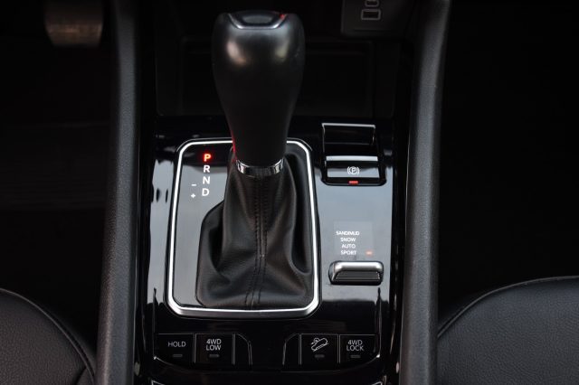JEEP Compass usata, con Interni in pelle