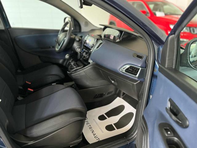 LANCIA Ypsilon usata, con Fendinebbia