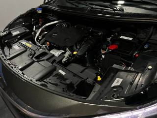 PEUGEOT 3008 usata, con Controllo automatico clima