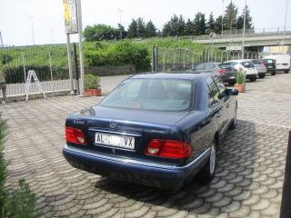 MERCEDES-BENZ E 250 usata, con Airbag Passeggero