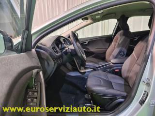 VOLVO V40 Cross Country usata 31