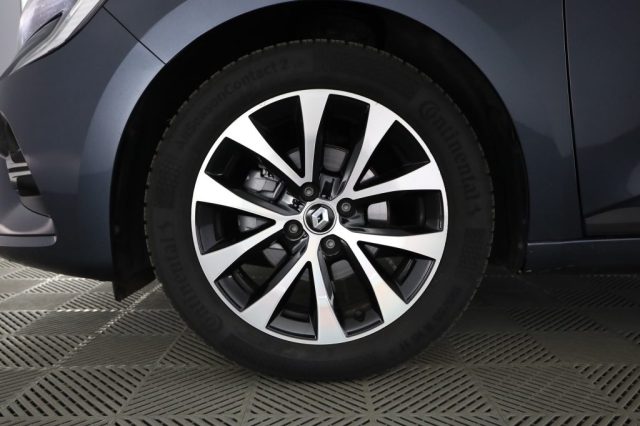 RENAULT Clio usata 8