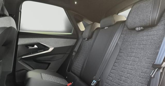 PEUGEOT 3008 usata, con Cerchi in lega