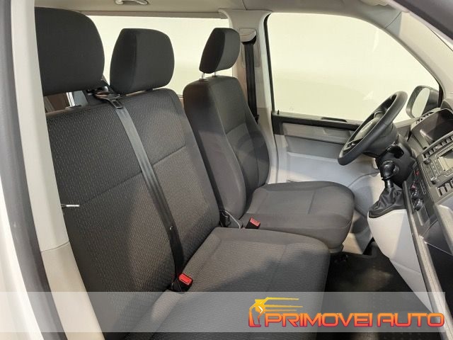 VOLKSWAGEN Caravelle usata, con Airbag Passeggero