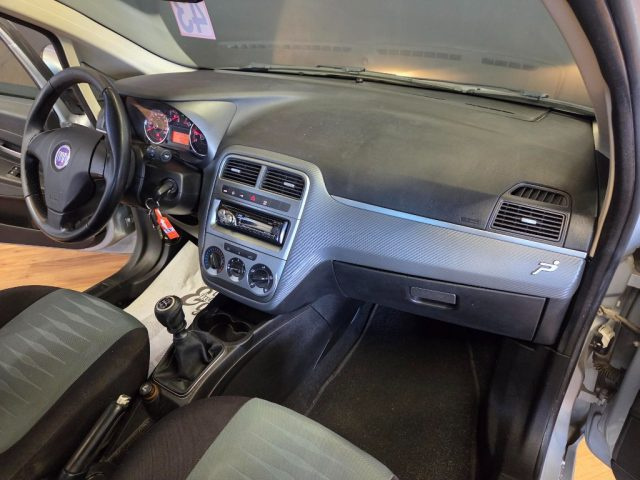 FIAT Grande Punto usata 12