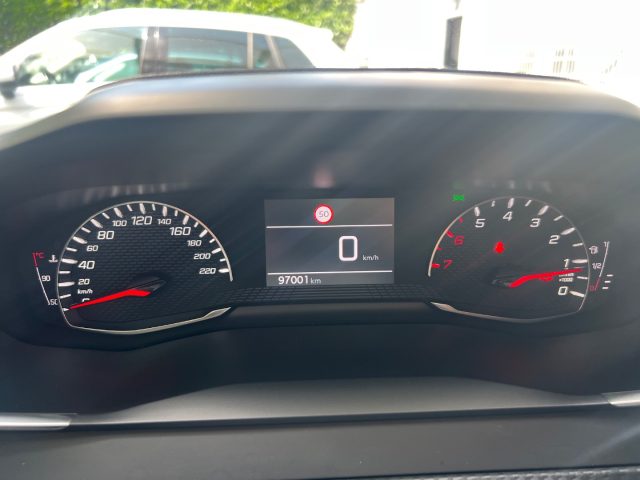 PEUGEOT 208 usata, con Climatizzatore