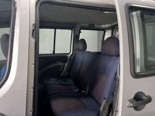 FIAT Doblo usata, con Sedile posteriore sdoppiato
