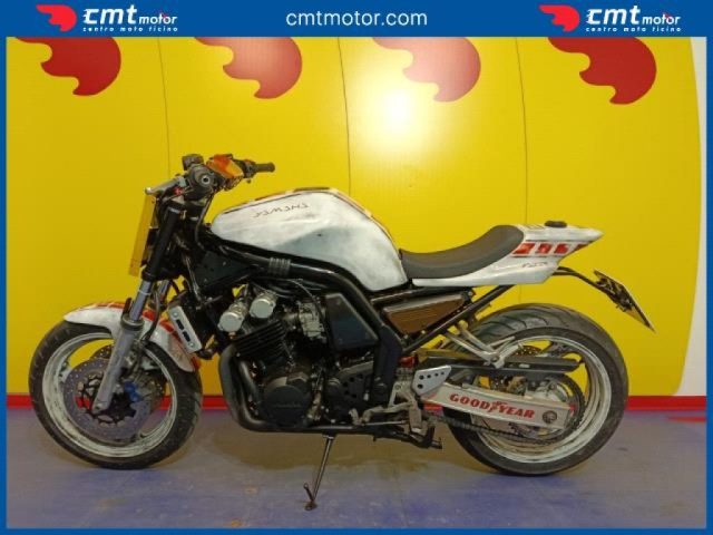 YAMAHA FZ6 Fazer usata 1