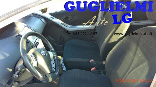 TOYOTA Yaris usata, con Fendinebbia