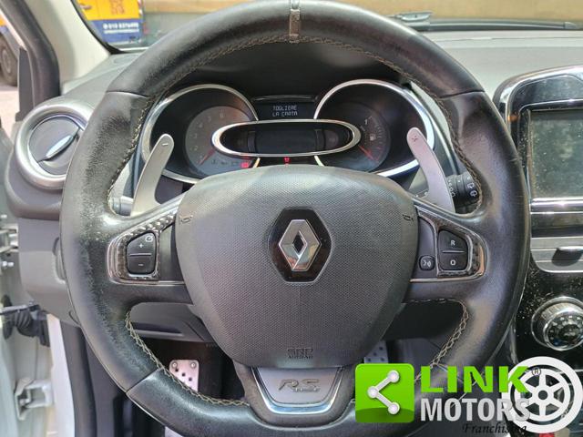 RENAULT Clio usata, con Pneumatici da neve