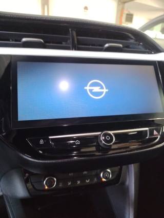 OPEL Corsa usata, con Sensore di luce