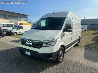 VOLKSWAGEN Crafter usata, con Airbag