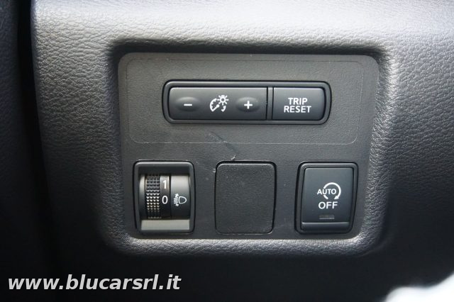 NISSAN Micra usata, con Sedile posteriore sdoppiato