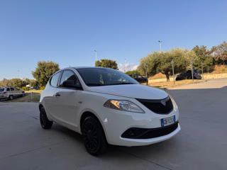 LANCIA Ypsilon usata 37