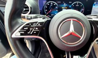 MERCEDES-BENZ E 220 usata, con Controllo automatico clima