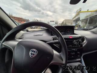 LANCIA Ypsilon usata, con Sedile posteriore sdoppiato