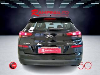 HYUNDAI Tucson usata 8