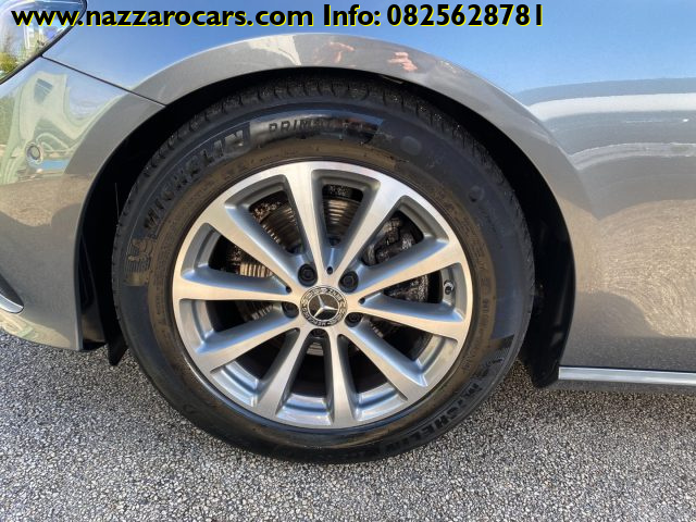 MERCEDES-BENZ E 220 usata, con Regolazione elettrica sedili