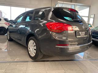 OPEL Astra usata, con Vivavoce