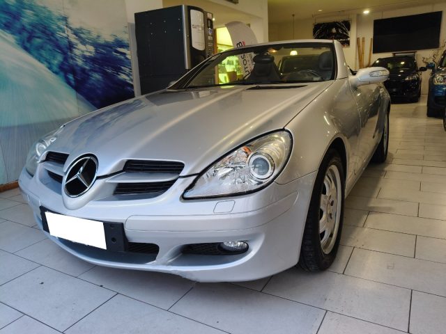 MERCEDES-BENZ SLK 200 usata, con Airbag