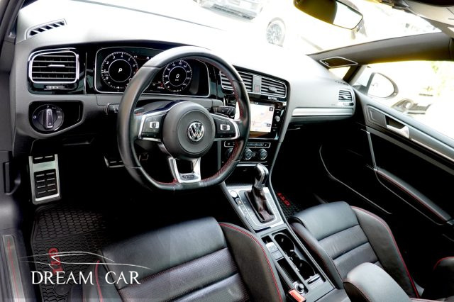VOLKSWAGEN Golf GTI usata, con Park Distance Control