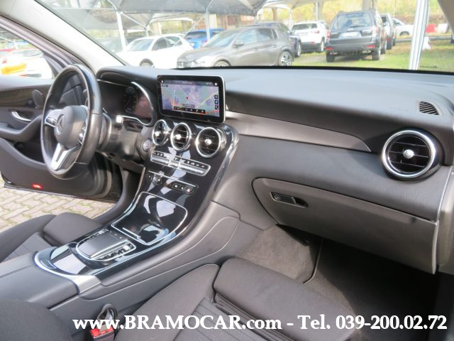 MERCEDES-BENZ GLC 300 usata, con Autoradio digitale