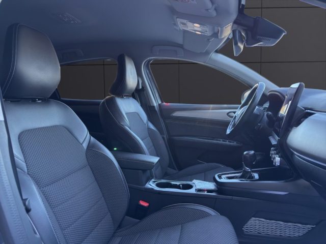 RENAULT Arkana usata, con Bracciolo