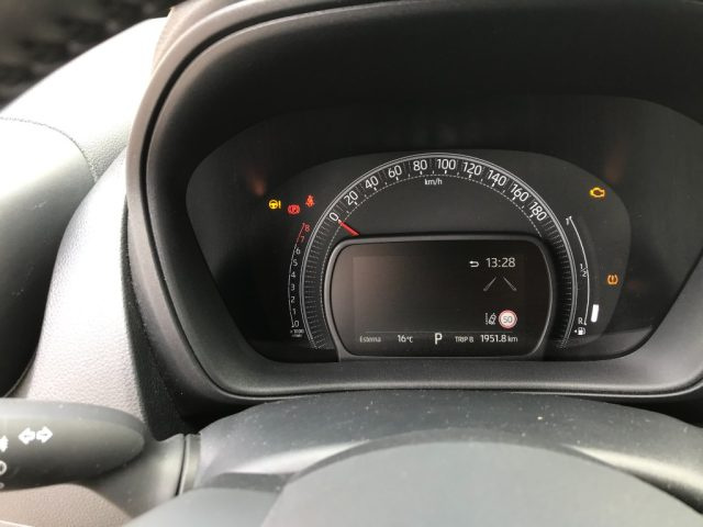TOYOTA Aygo X usata, con Cronologia tagliandi