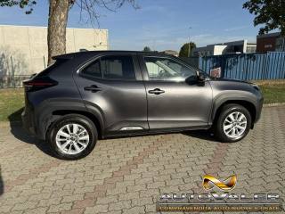 TOYOTA Yaris Cross usata, con Autoradio