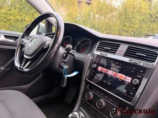 VOLKSWAGEN Golf Variant usata, con Boardcomputer