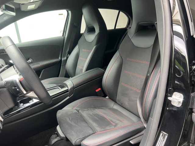MERCEDES-BENZ A 180 usata, con USB
