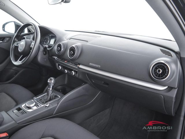AUDI A3 usata 11