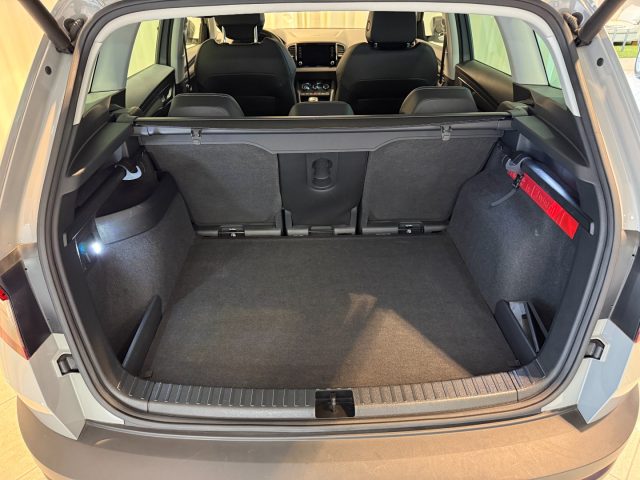 SKODA Karoq usata, con Autoradio