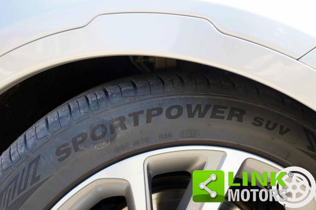 LAND ROVER Discovery usata, con Sedile posteriore sdoppiato