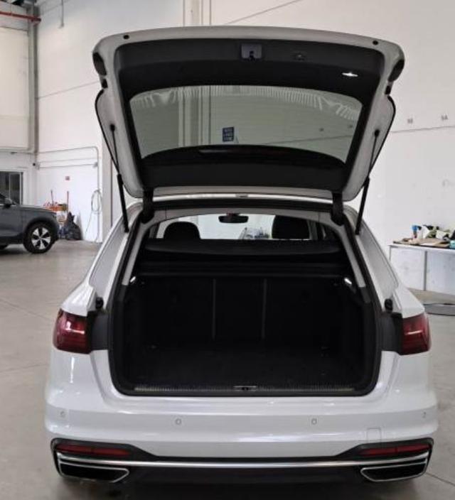 AUDI A4 usata, con Autoradio